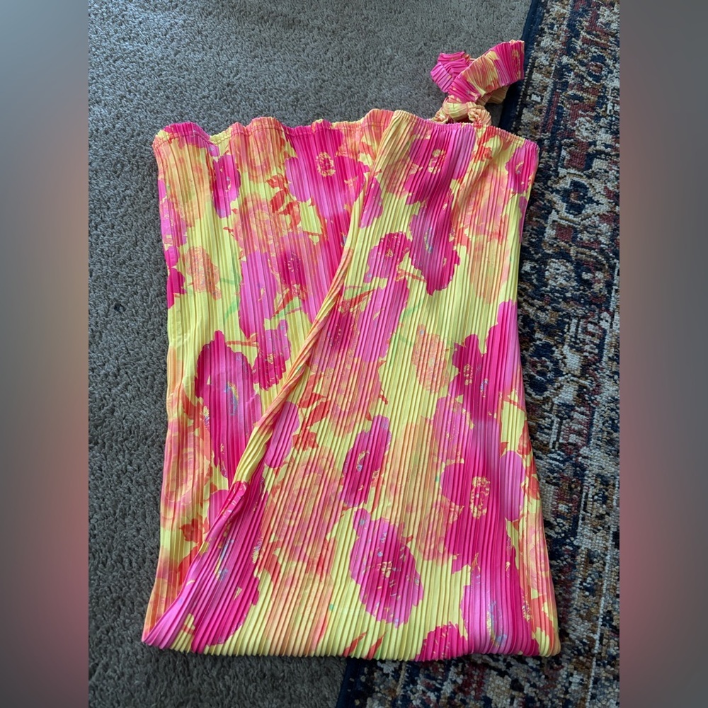 PLT Women’s Floral Dress - Picture 4 of 4